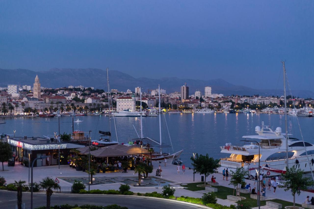 Sun And Sea Deluxe Apartments Сплит Экстерьер фото